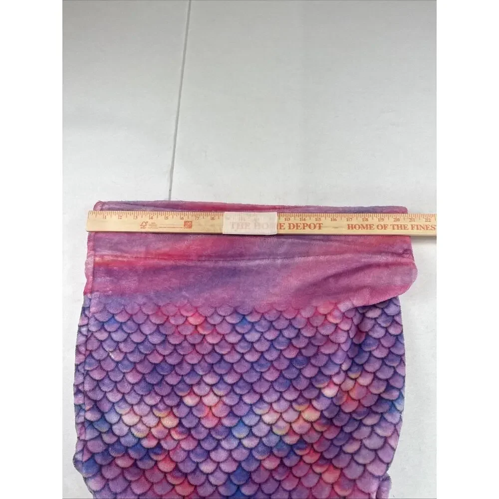 Comfy Tails Mermaid Tails Fleece Cozy Throw Blanket Purple/Pink Size 21 x 44